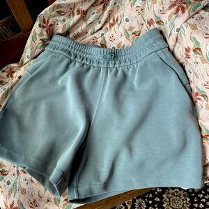 Lululemon Softstreme High Rise Short in Belgian Blue